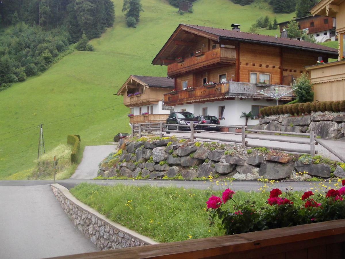 Haus Sonnleiten Hotel Hippach Bagian luar foto