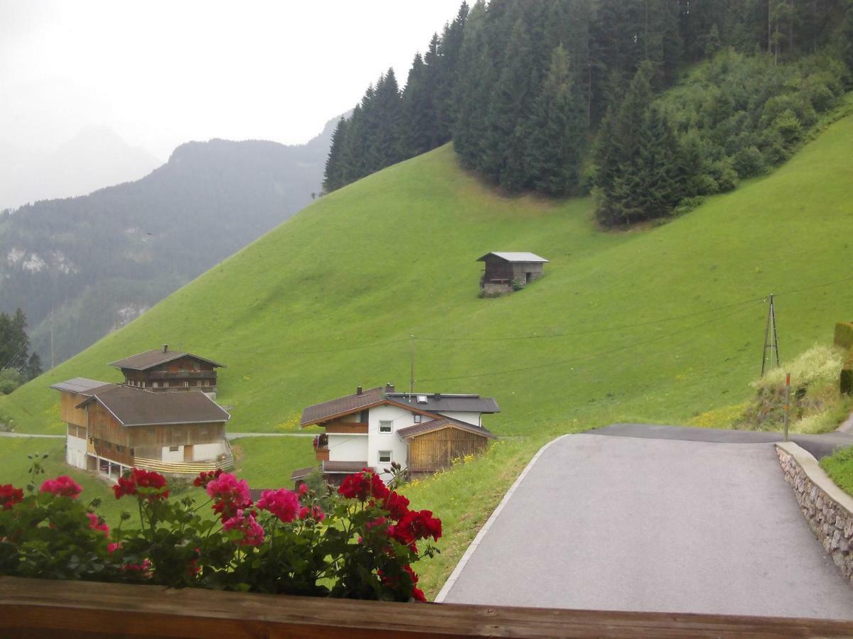 Haus Sonnleiten Hotel Hippach Bagian luar foto